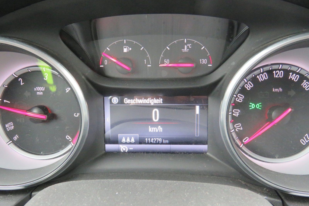 Opel Astra Sports Tourer 2016 photo 4