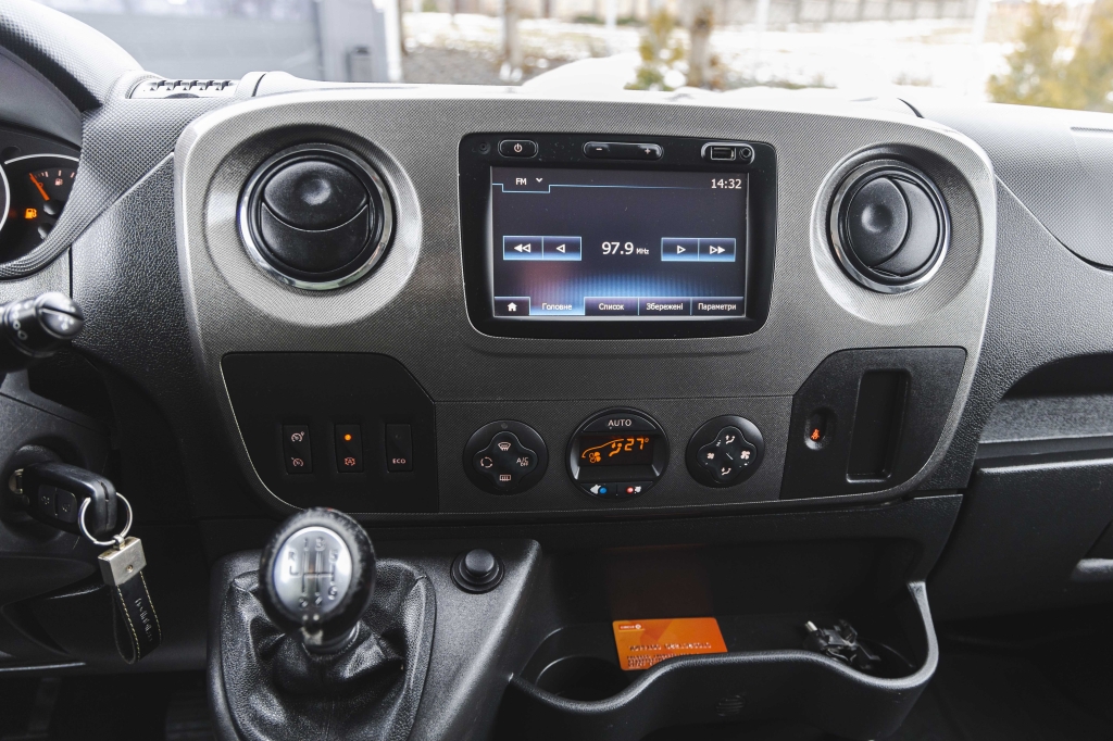 Renault Master 2018 фото Renault Master 2018 фото 23