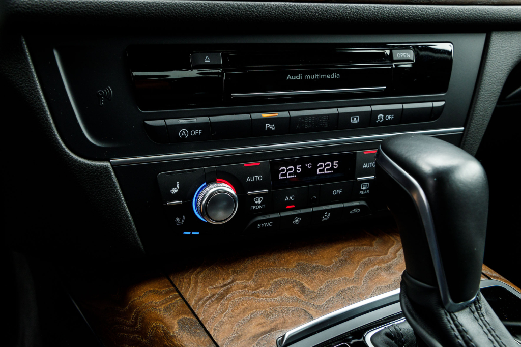 Audi A6 TDI quattro 2016 фото 13