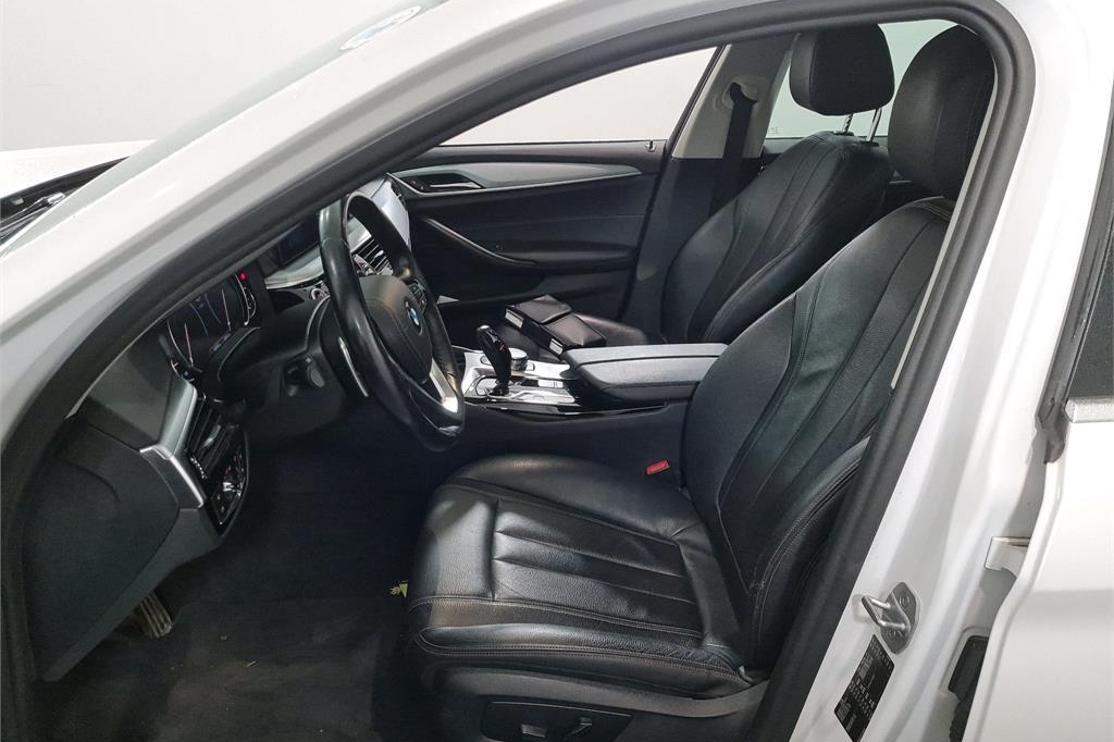 BMW 5er Touring 2017 photo 5