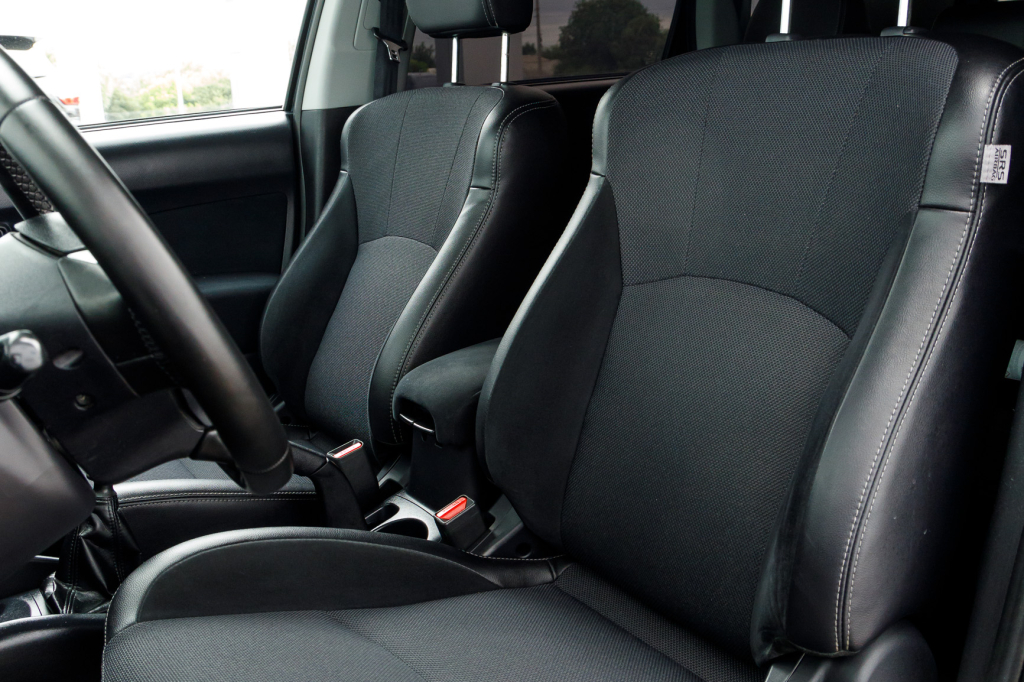 Citroen C-Crosser 4x4 2008 фото 15