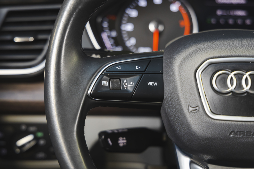 Audi Q5 2020 фото 22