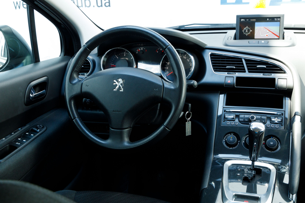 Peugeot 3008 2015 photo 1
