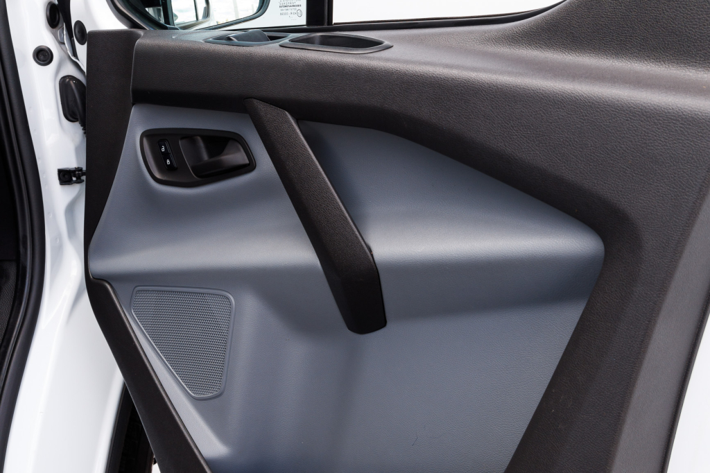 Ford Transit Custom вантаж. 2017 photo 8