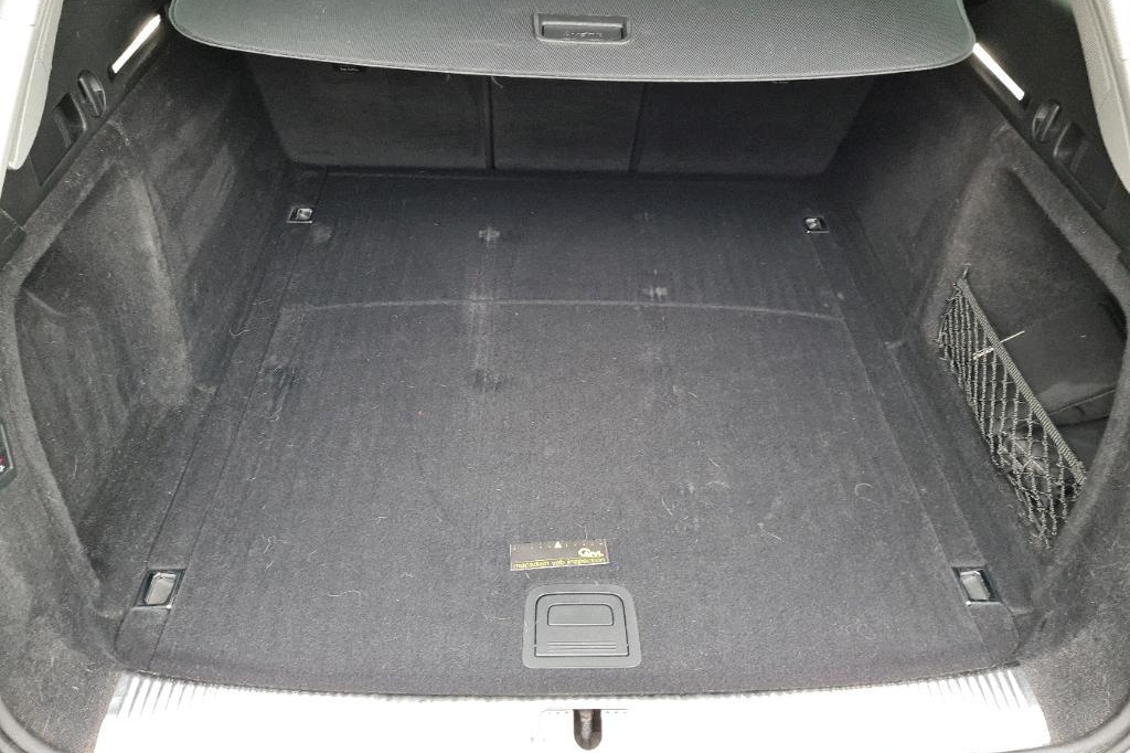 Audi A4 Avant 2017 photo 31