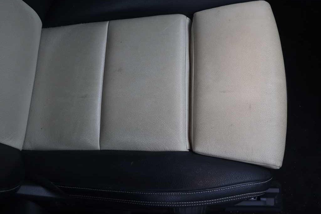 Mercedes-Benz A-Klasse 2016 photo 14