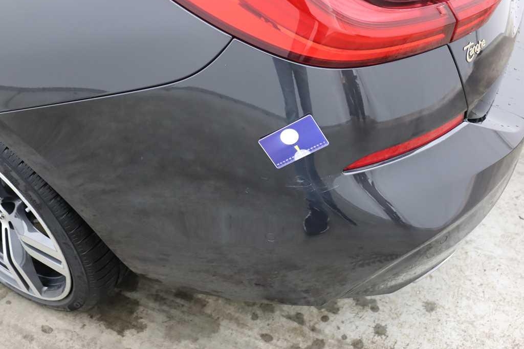 BMW 6 Series 2018 фото 18