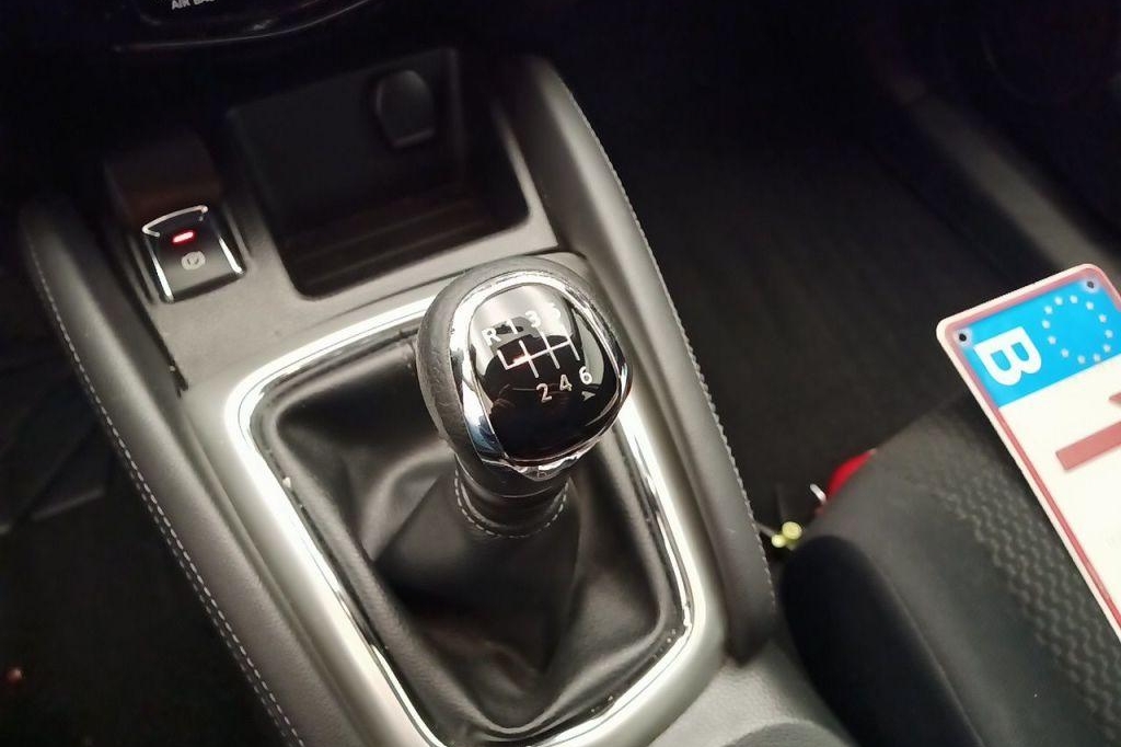 Nissan Qashqai 2017 photo 15