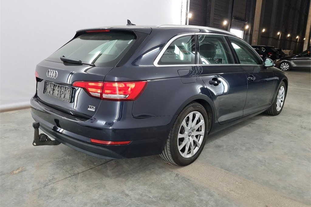 Audi A4 Avant 2016 photo 6