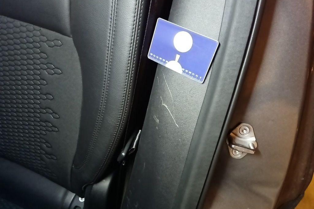 Land Rover Discovery 2016 фото 13