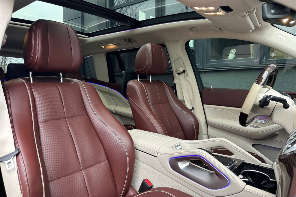 Mercedes-Benz Maybach 2021 фото Mercedes-Benz Maybach 2021 фото 16