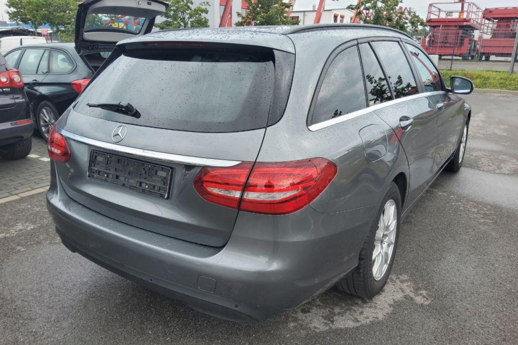 Mercedes-Benz C-Klasse 2017 photo 4