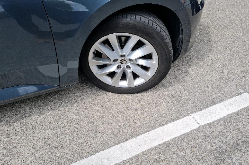 Skoda Superb Combi 2017 фото 54