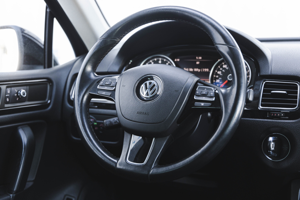 Volkswagen Touareg 2011 фото 20