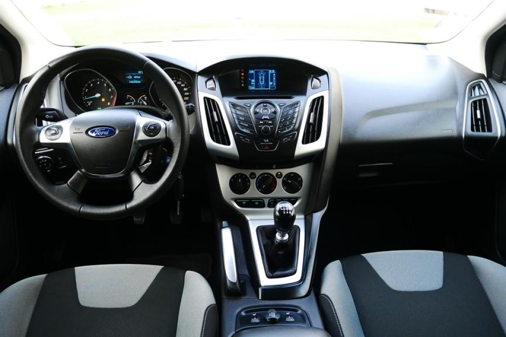 Ford Focus Turnier 2012 photo 4