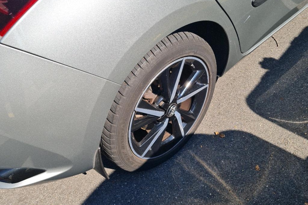 Toyota Auris 2018 photo 19