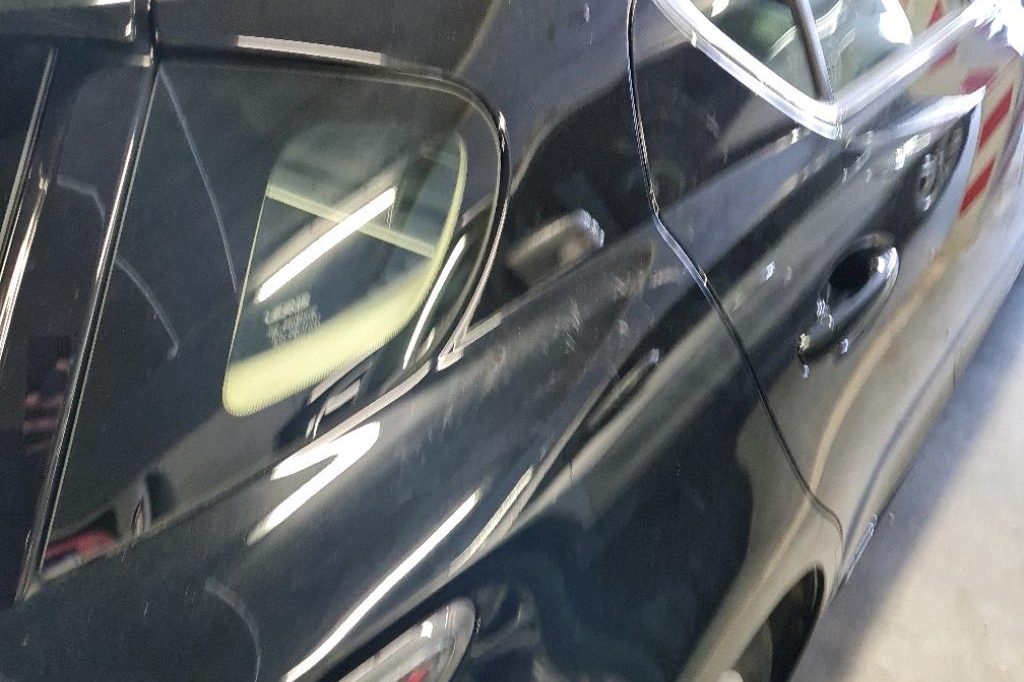 Lexus CT 200h 2016 photo 10