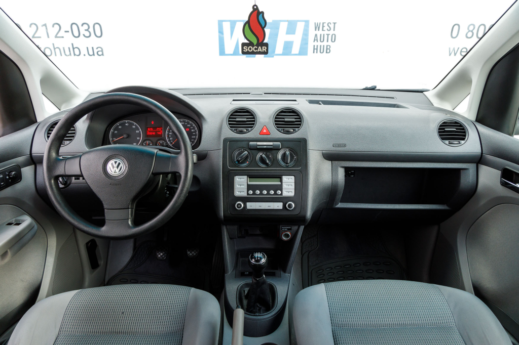 Volkswagen Caddy пасс. Life 2006 photo 12