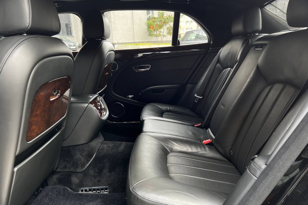 Bentley Mulsanne 2013 фото 14