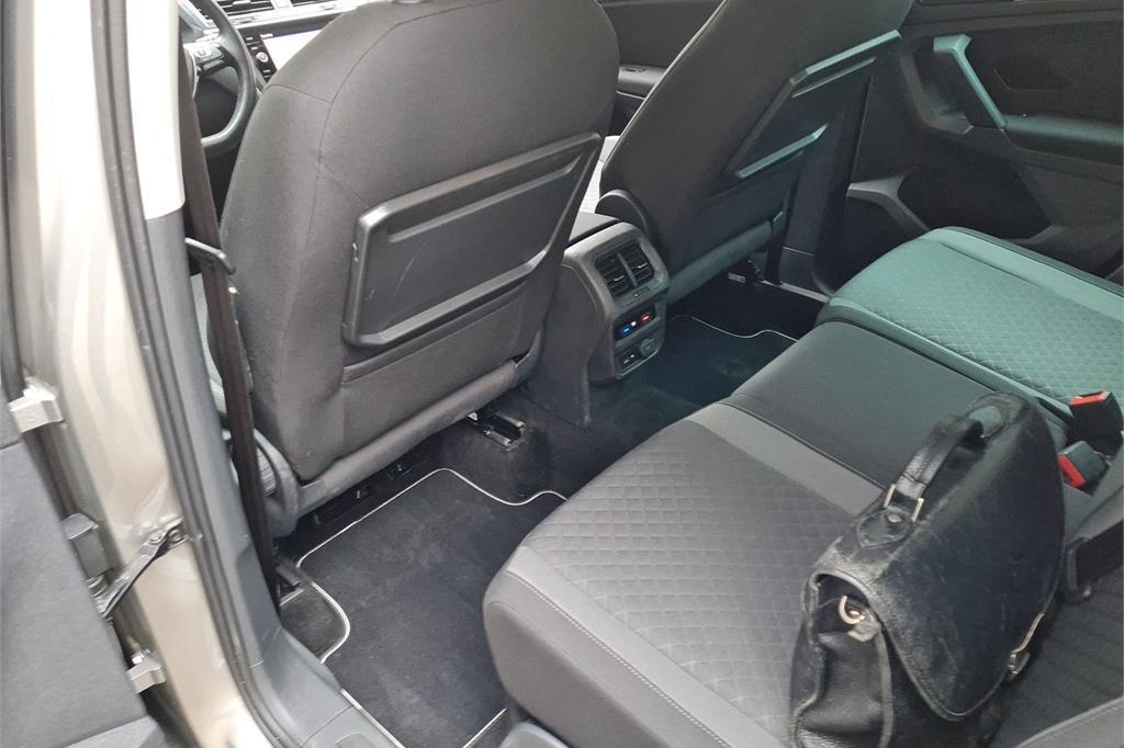 Volkswagen Tiguan 2019 фото 12