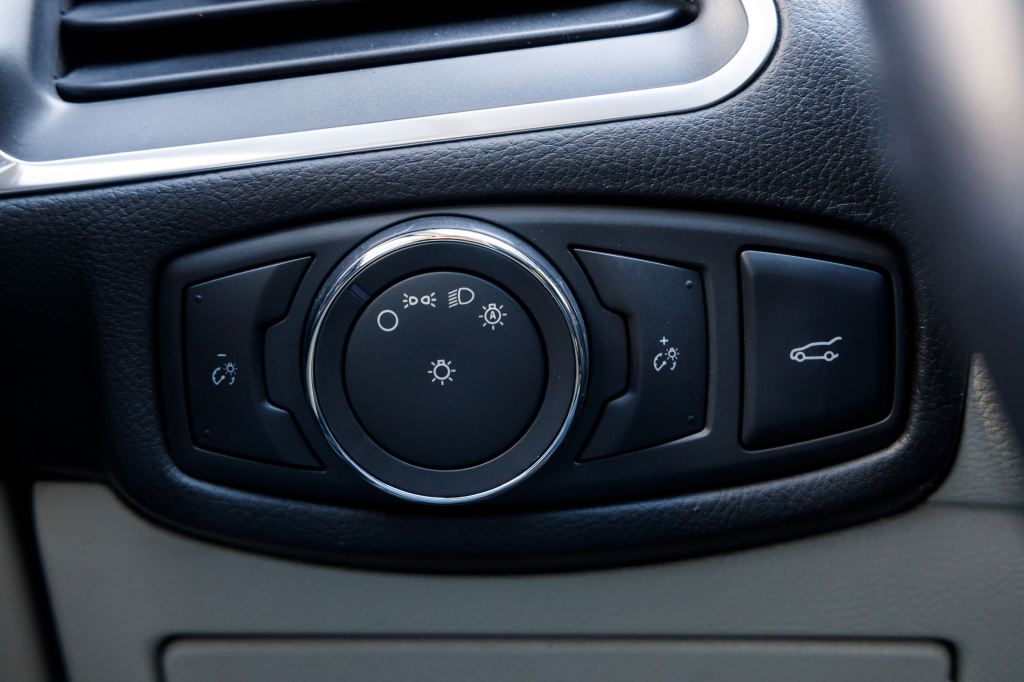 Ford Edge Titanium 2015 photo 11