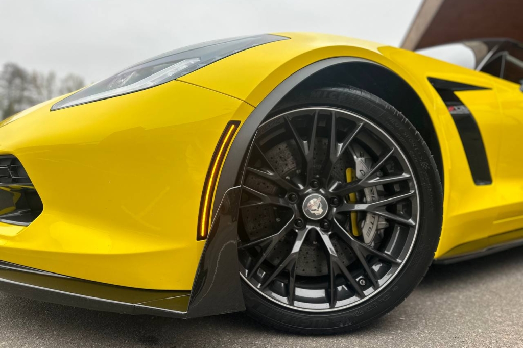 Chevrolet Corvette Z06 2018 фото 11