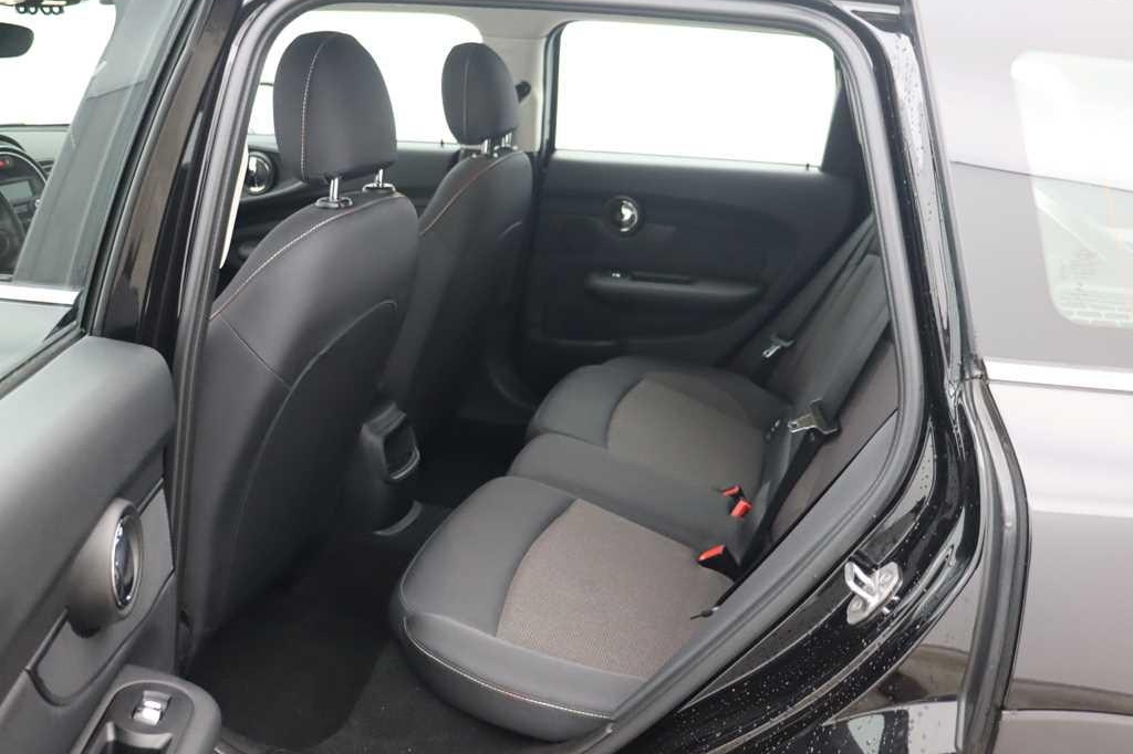 MINI Clubman 2017 фото 2