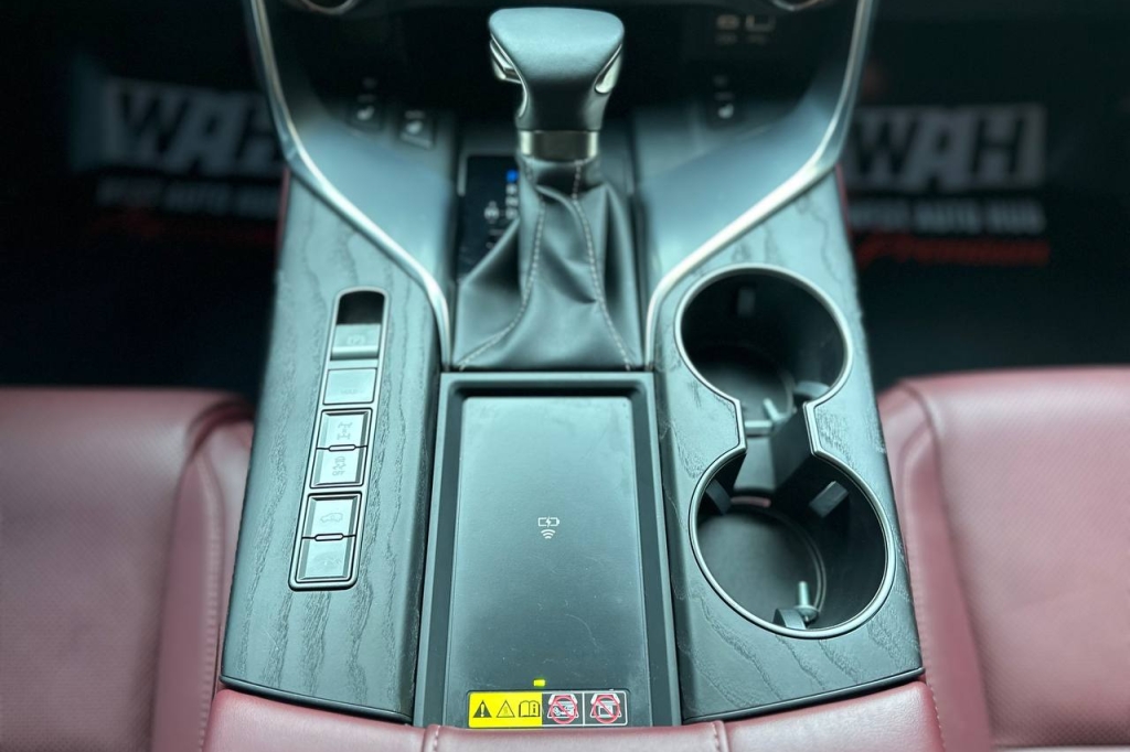 Lexus LX 500d 2023 photo 23