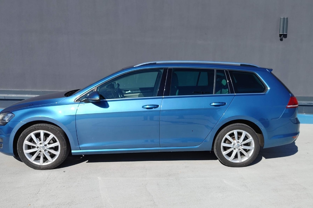 Volkswagen Golf Variant 2013 photo 1