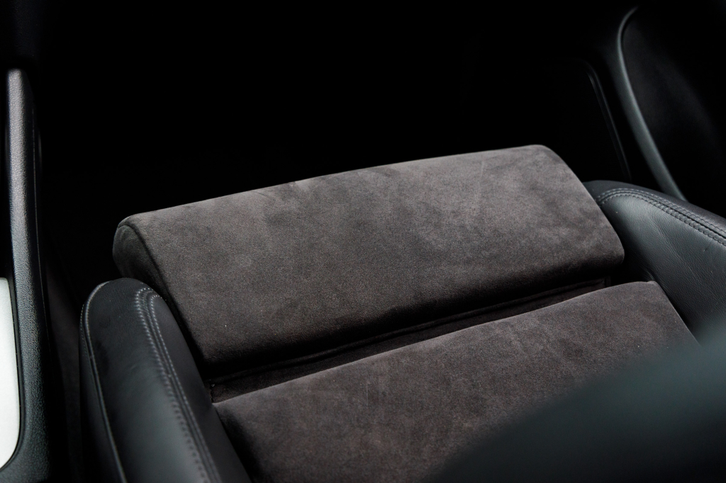 Audi Q3 2012 photo 26