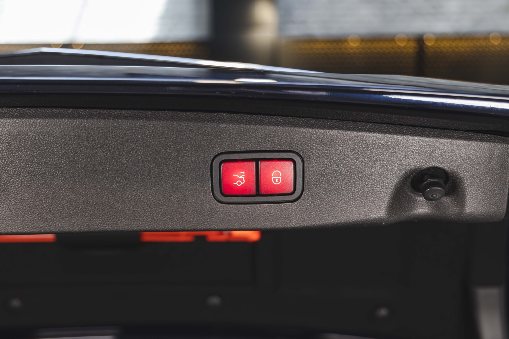 Mercedes-Benz E-Class E350 2014 фото 39