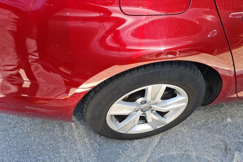 Audi A4 Avant 2017 фото 27