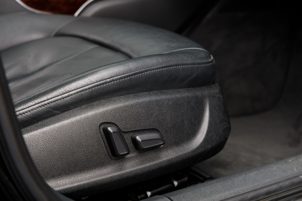 Audi A6 Quattro Premium 2012 photo 9