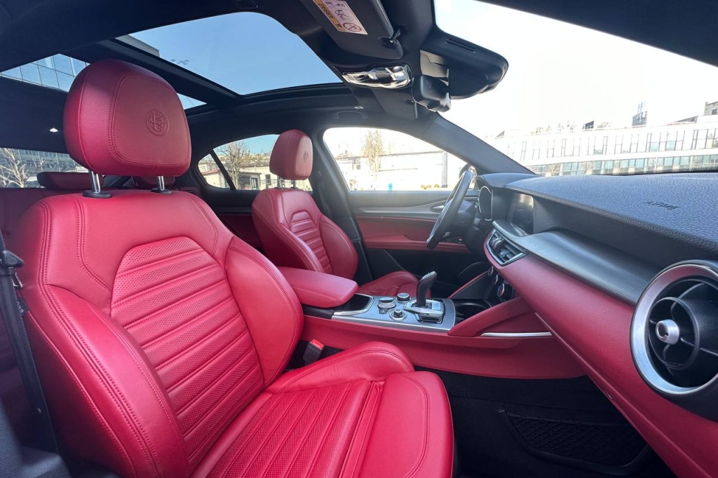 Alfa Romeo Stelvio 2021 photo 14