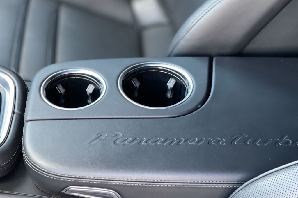 Porsche Panamera turbo 2017 фото 20