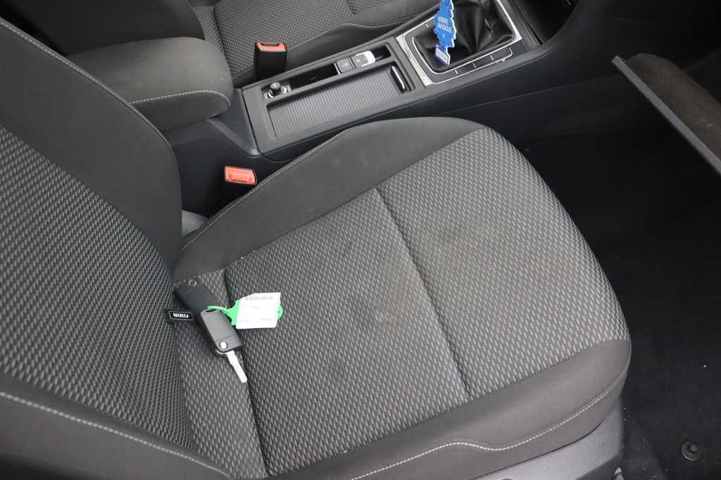 Volkswagen Golf VII 2017 фото 25