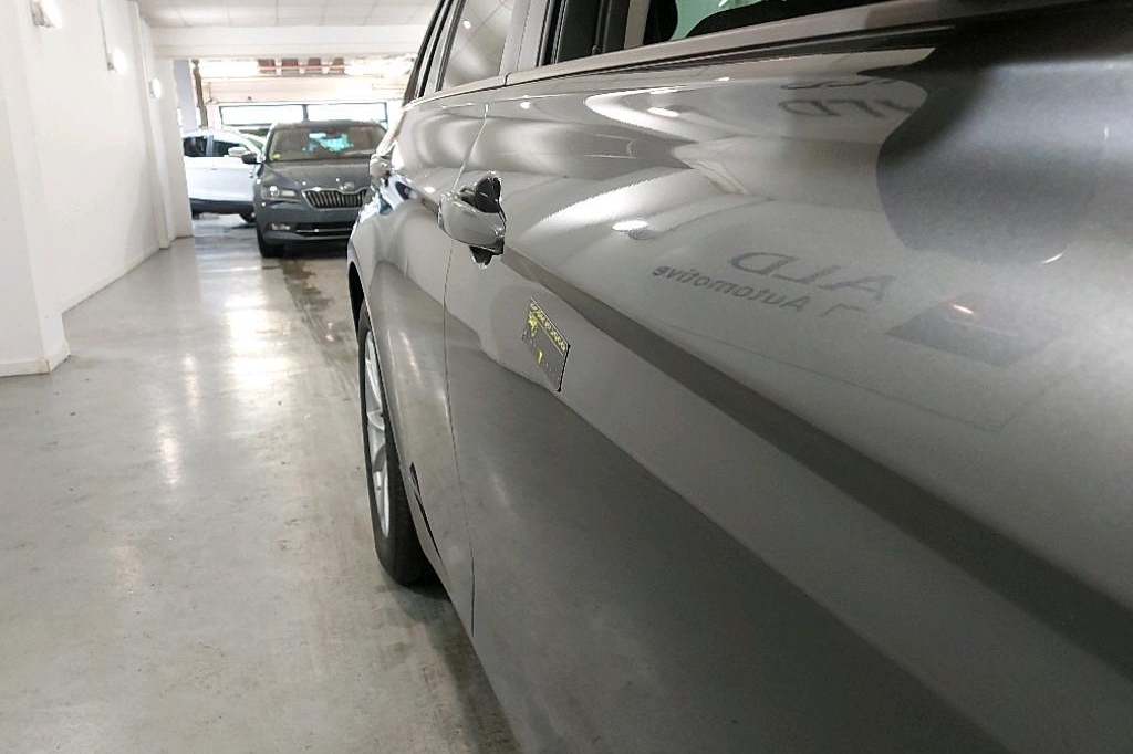 BMW 3er Touring 2017 фото 16