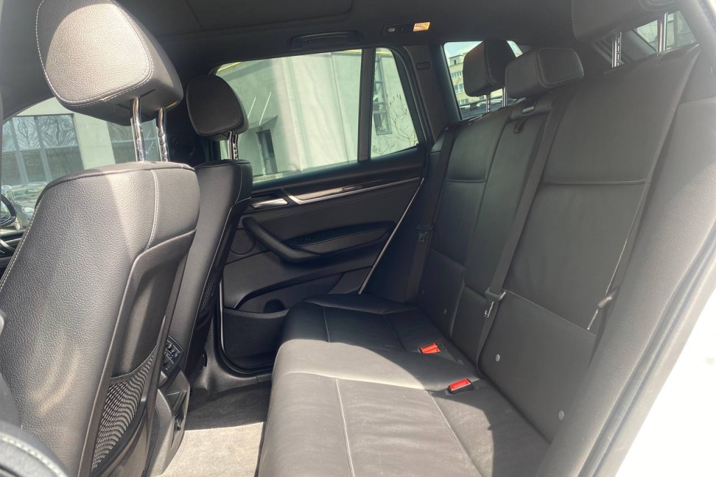 BMW X3 28i AT 2015 photo 14