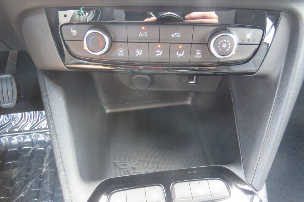 Opel Corsa 2021 фото 4