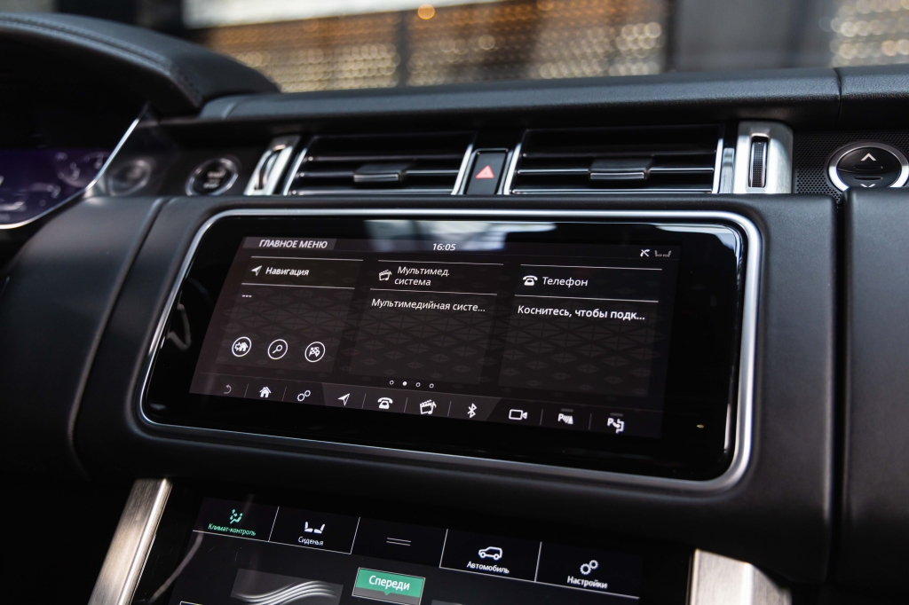 Land Rover Range Rover 2018 фото Land Rover Range Rover 2018 фото 27