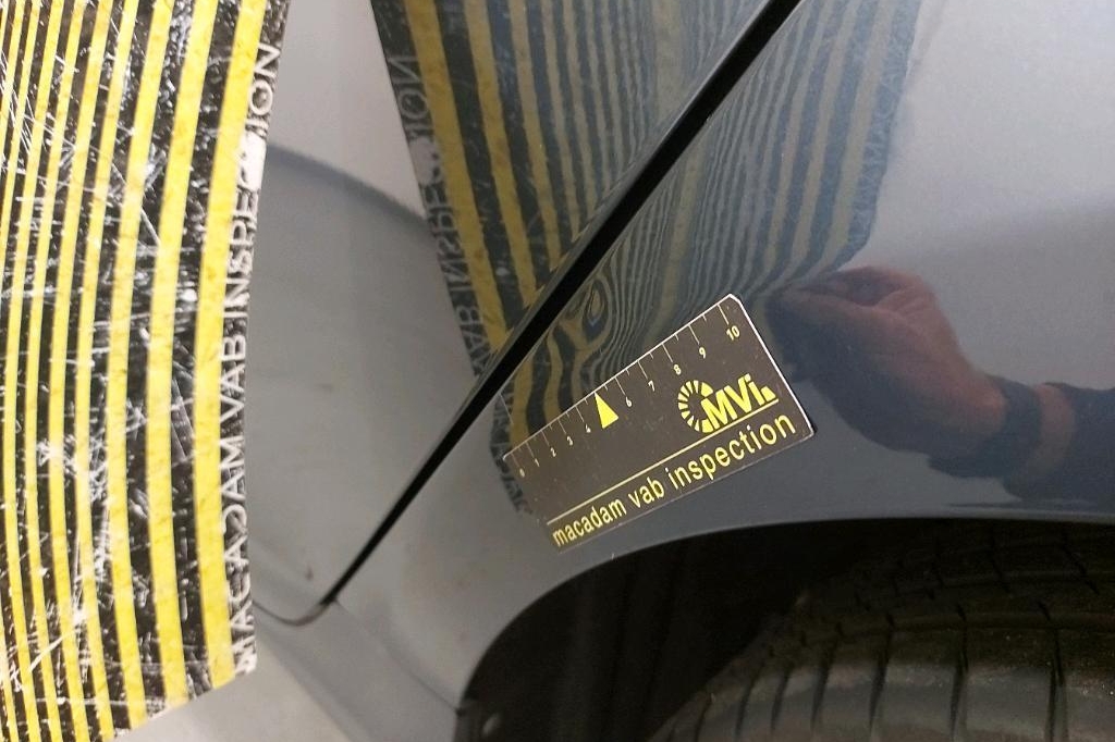 Volvo V40 2017 фото 14