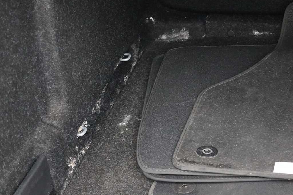 Skoda Superb Combi 2017 photo 9