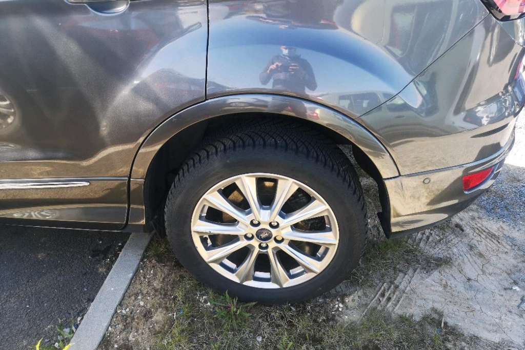 Ford Kuga 2019 фото 11