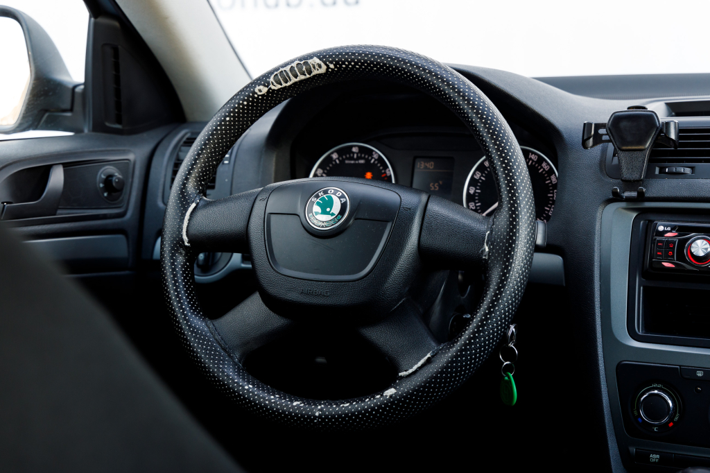 Skoda Octavia A5 2010 photo 16