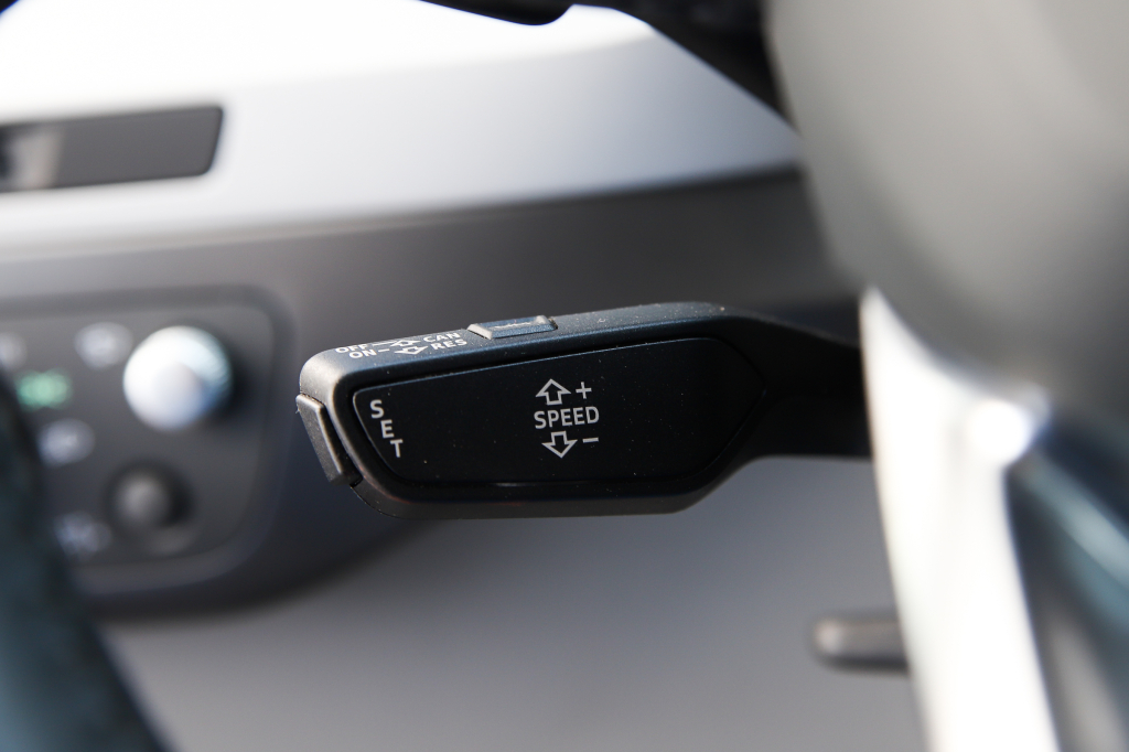 Audi Q7 S line TDI quattro 2017 photo 48