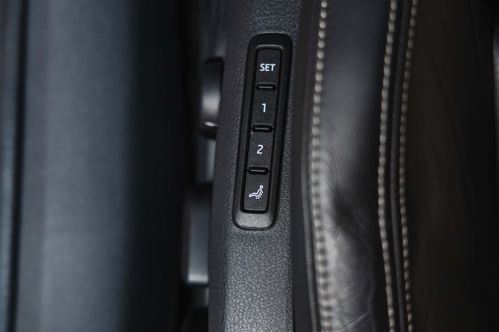 Skoda Superb Plug In Hybrid 2020 фото Skoda Superb Plug In Hybrid 2020 фото 21