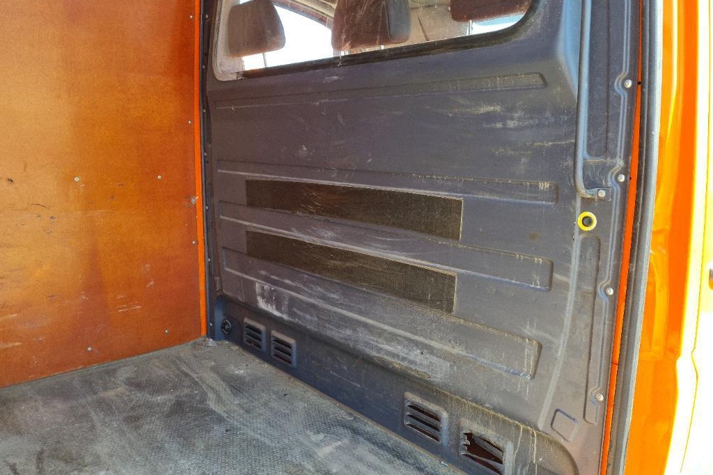 Volkswagen Crafter 2016 photo 56