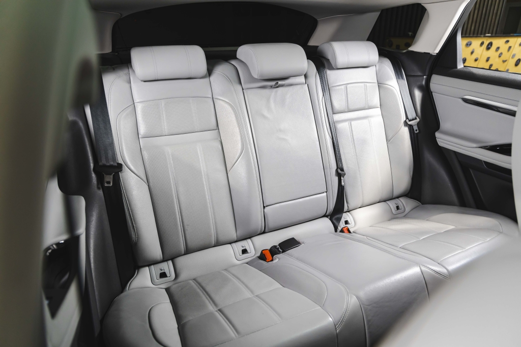 Land Rover Range Rover Evoque 2020 photo 37