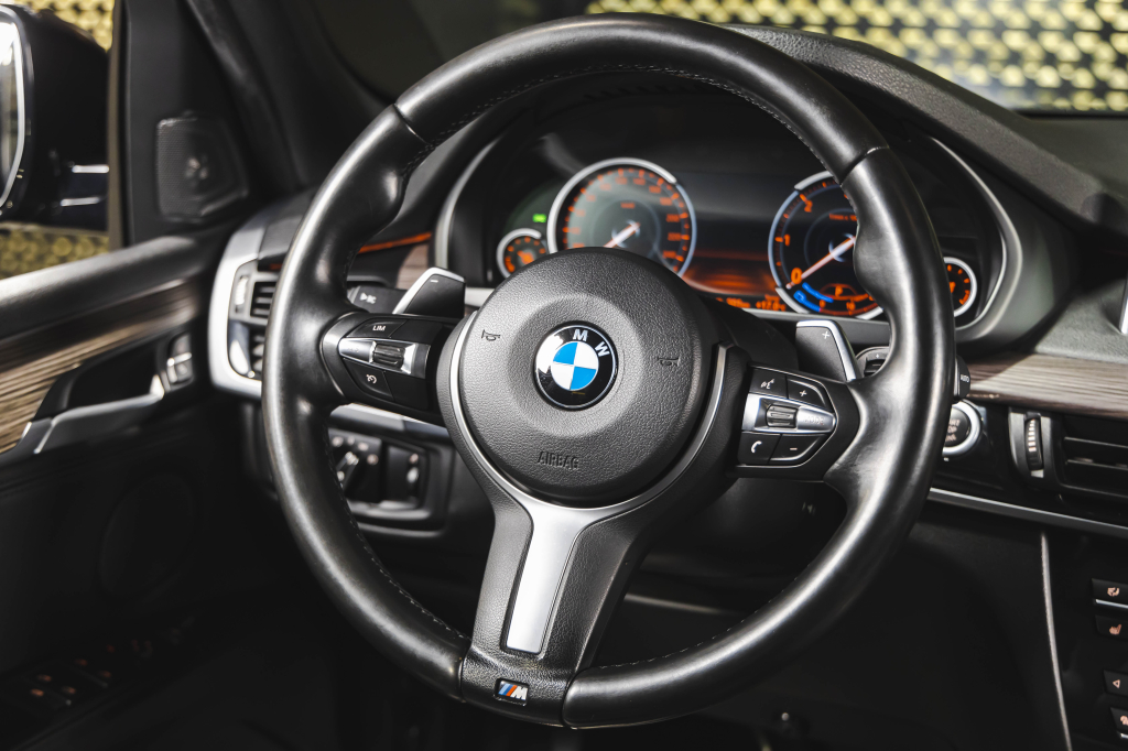 BMW X5 2015 фото 33