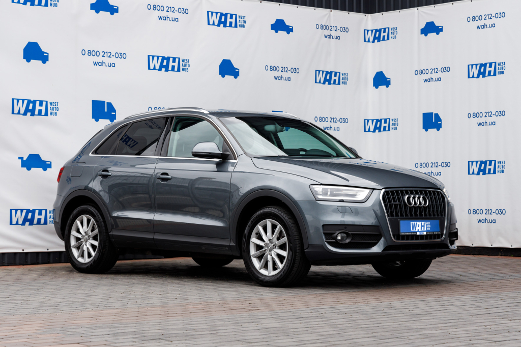 Audi Q3 2012 photo 4